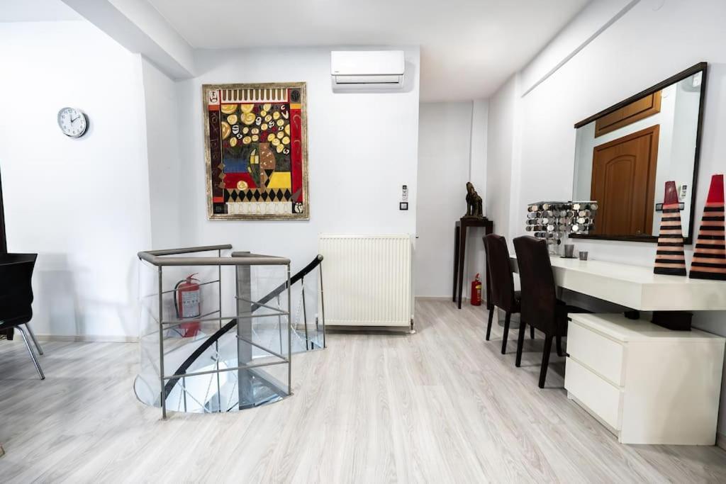 Super Lux Maisonette, 10 Minutes From Center Villa