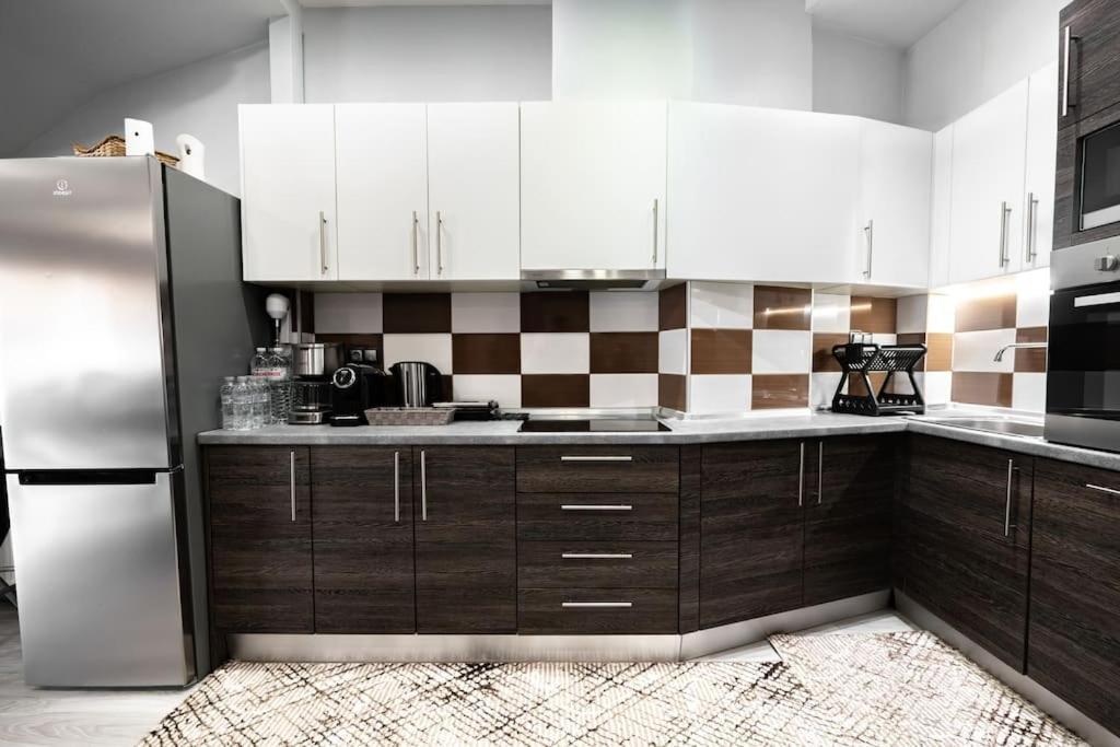 Super Lux Maisonette, 10 Minutes From Center וילה